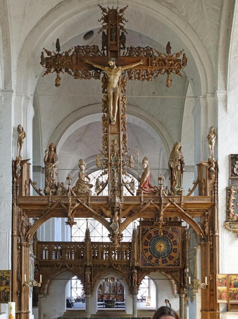 Lübeck: Dom Triumphkreuz von B. Notke, hinten Lettner (2026)