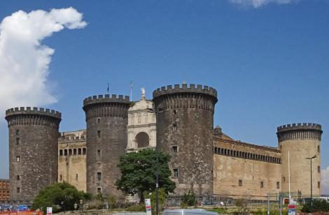Neapel: Castel Nuovo (2026)