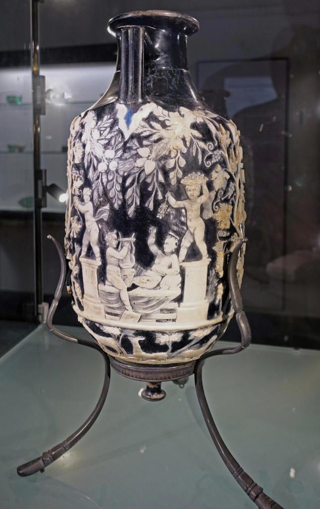 Neapel: Archäologisches Nationalmuseum - Blaue Vase aus Pompeji (2026)