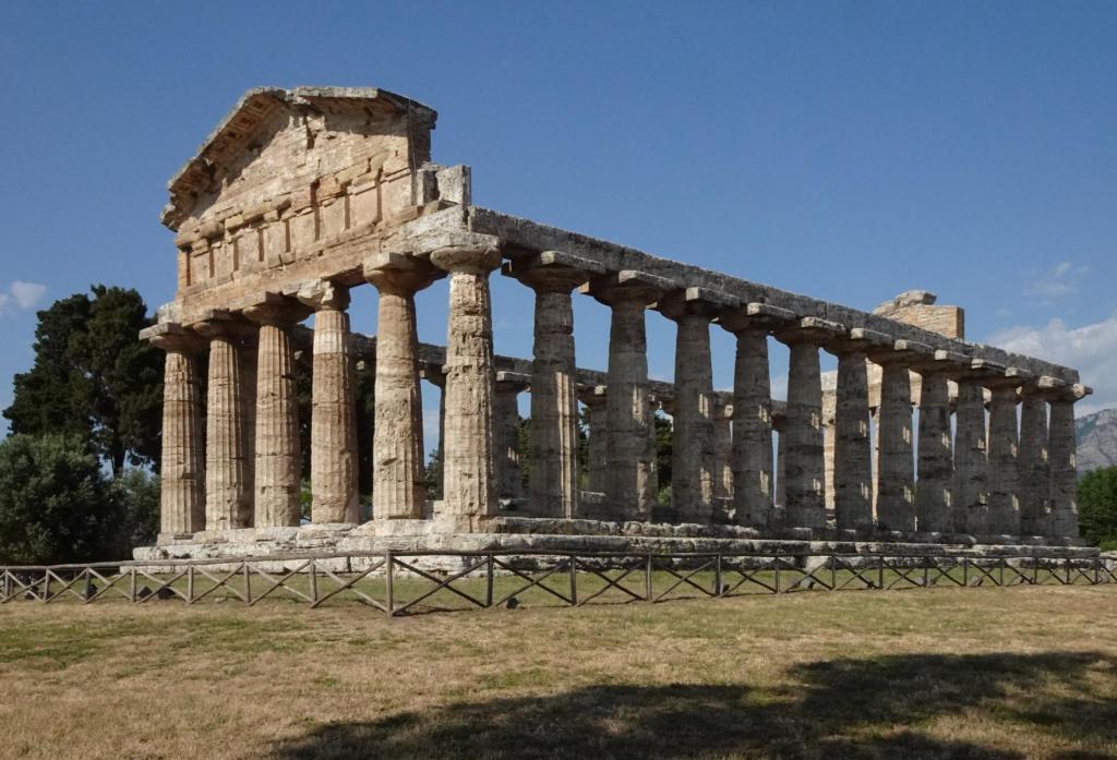 Paestum: Athenatempel = Cerestempel (2026)