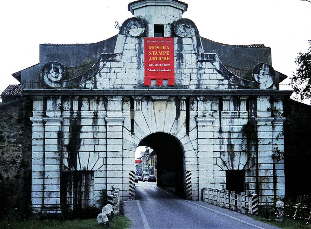 Palmanova: Stadttor (1999)