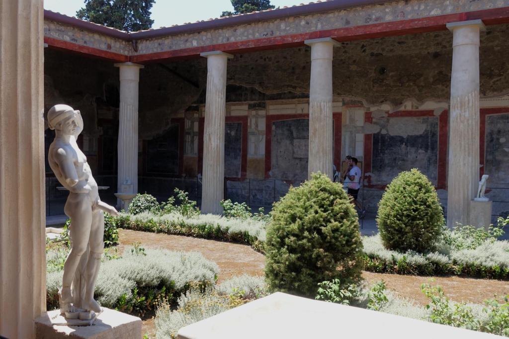 Pompeji: Haus der Vettier Peristyl (2026)