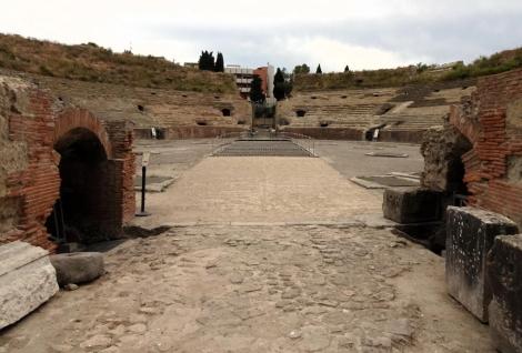 Pozzuoli: Amphitheater (2026)