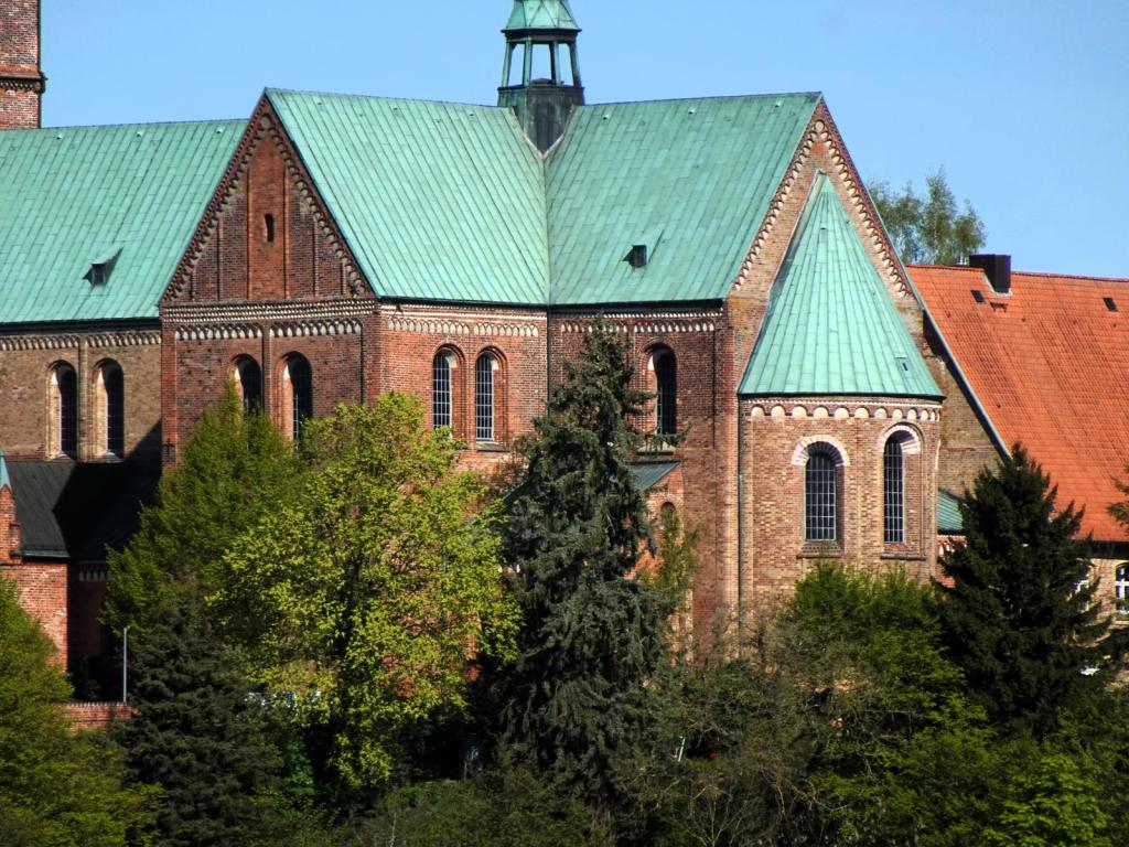 Ratzeburg: Dom Südquerhaus und Chor (2026)