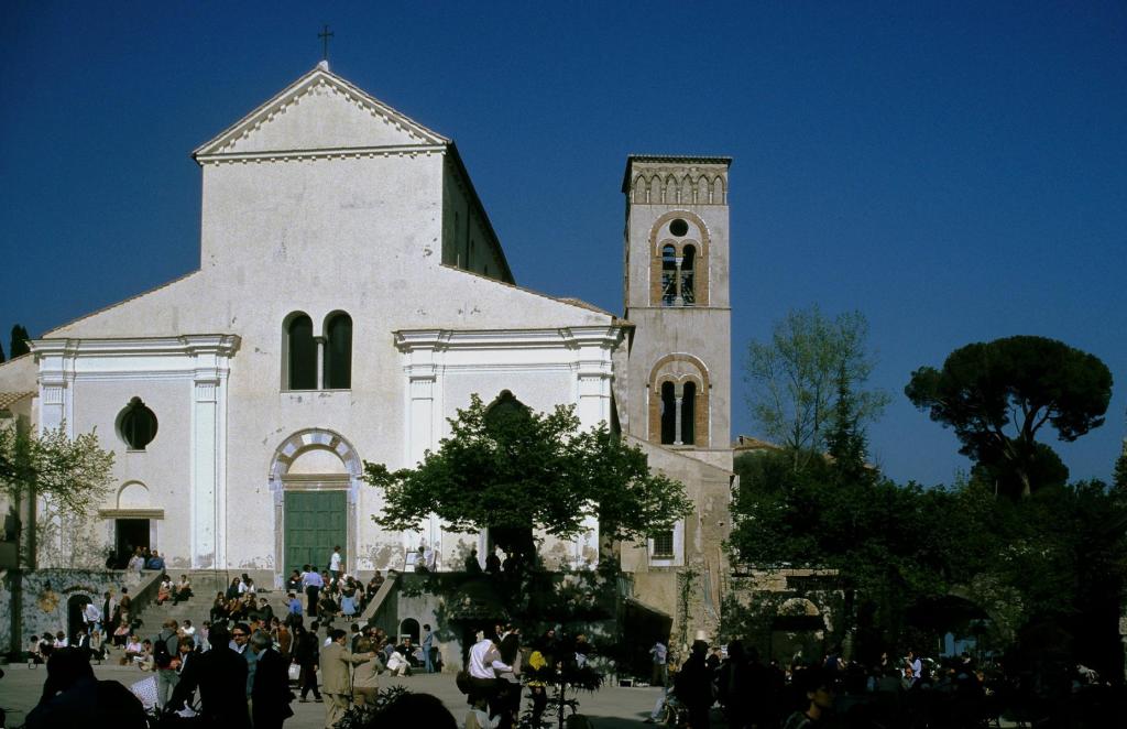 Ravello: Dom (2000)