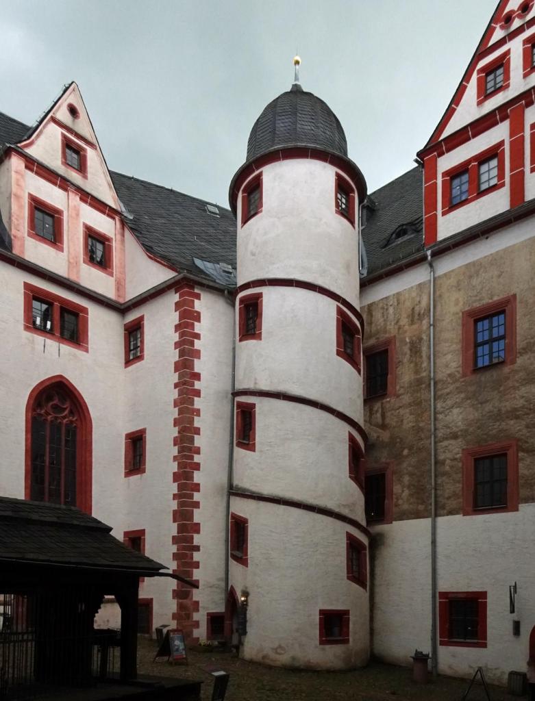 Rochsburg: Kernburg Innenhof (2026)