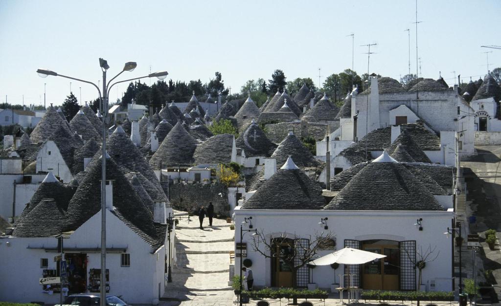Alberobello: Trulli (2001)