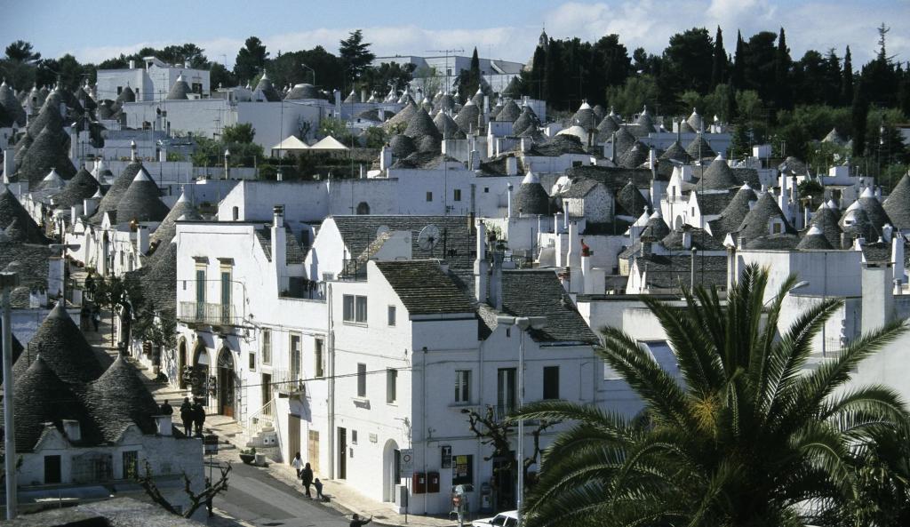 Alberobello: Trulli (2001)