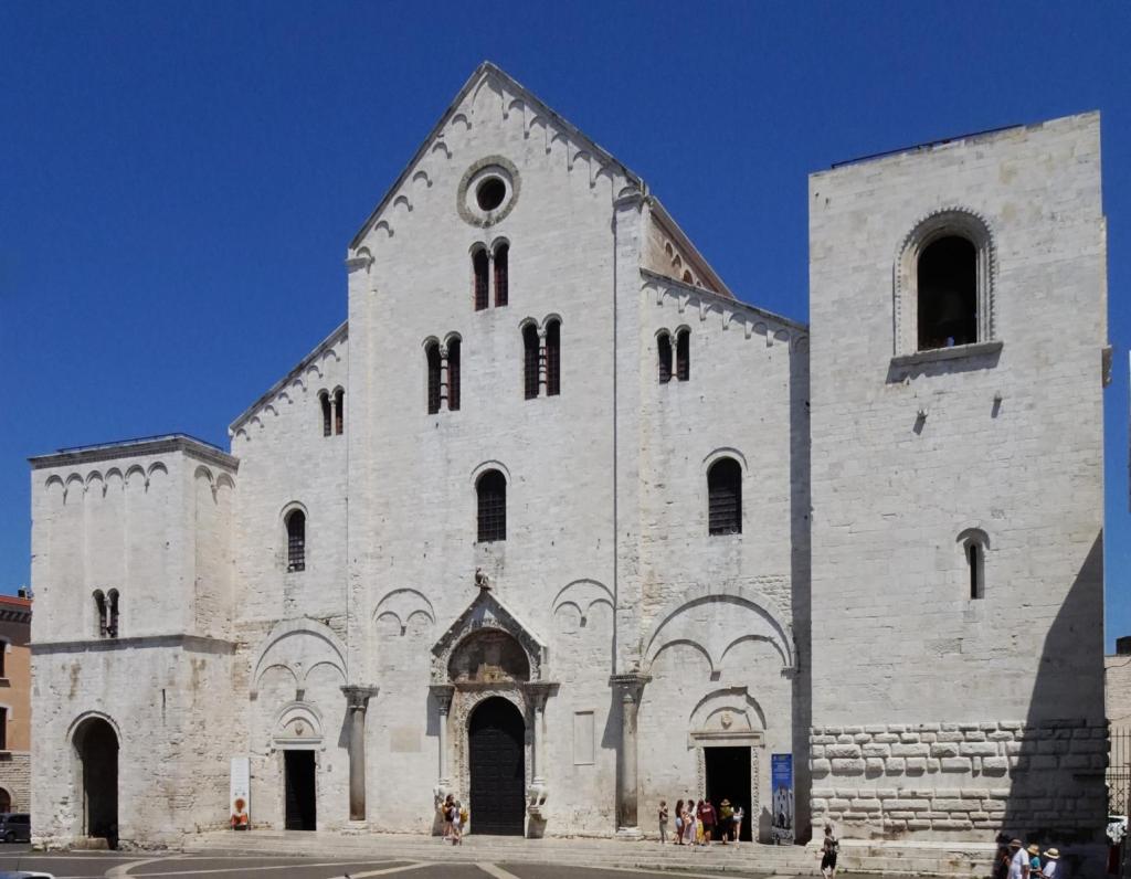 Bari: Nikolausbasilika Westfassade (2026)