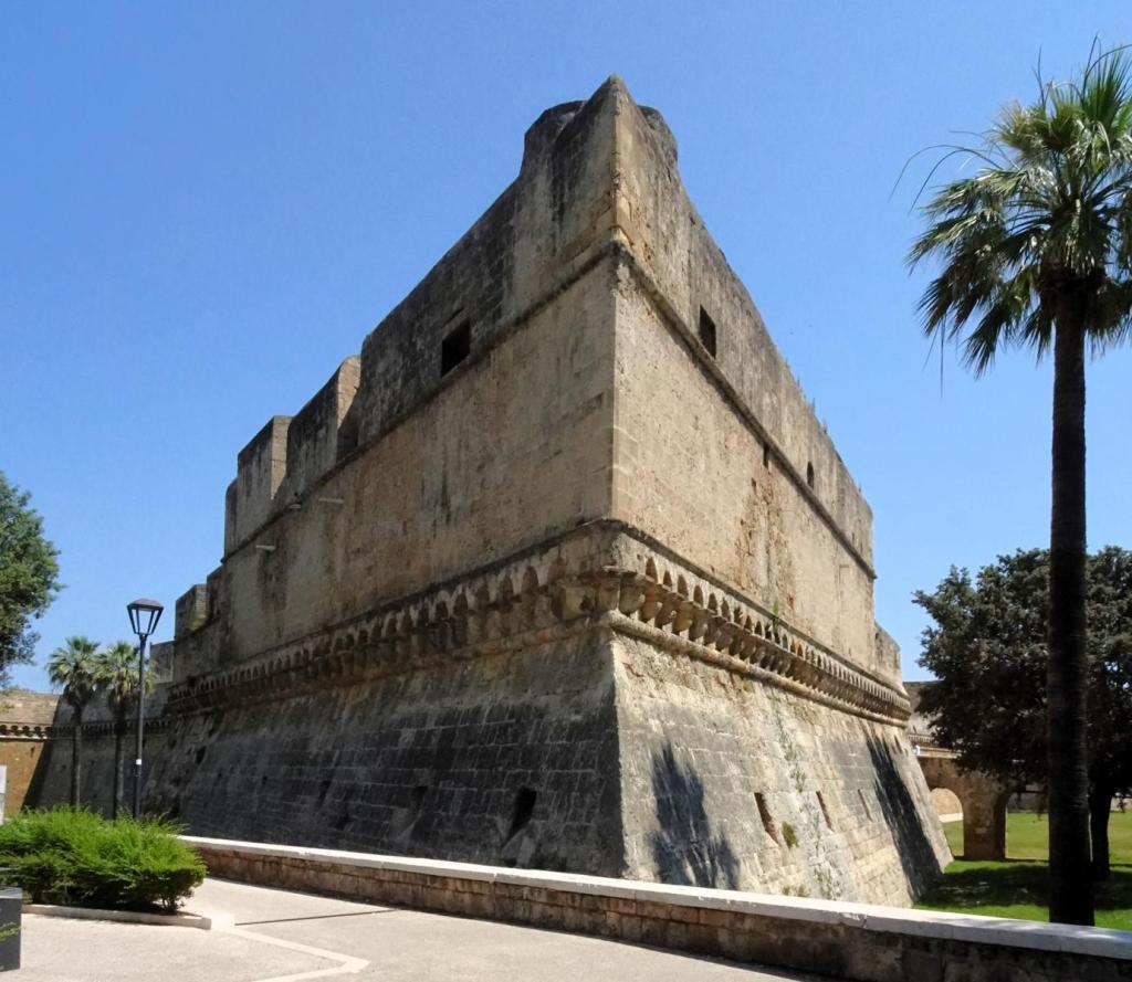Bari: Kastell (2026)
