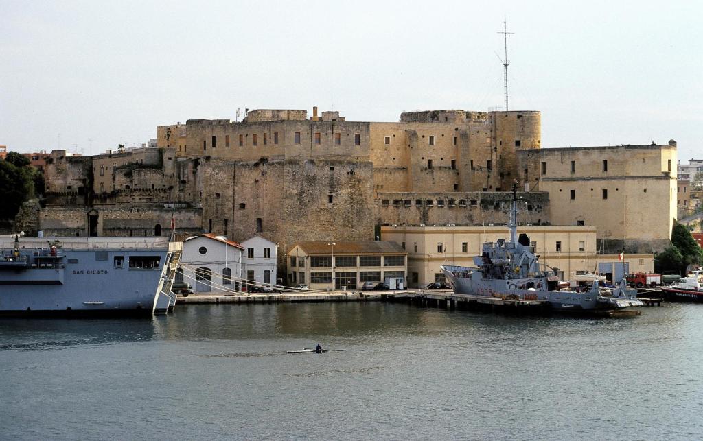 Brindisi: Kastell (2001)