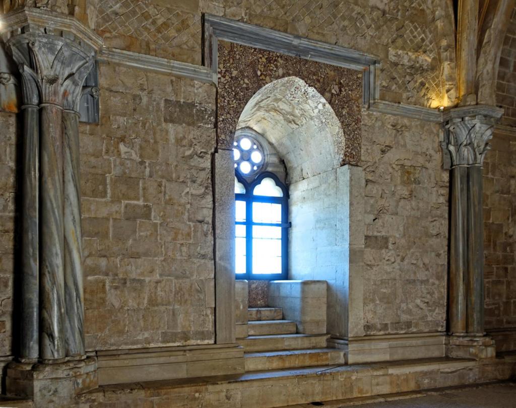 Castel del Monte: Raum im Obergeschoss (2026)