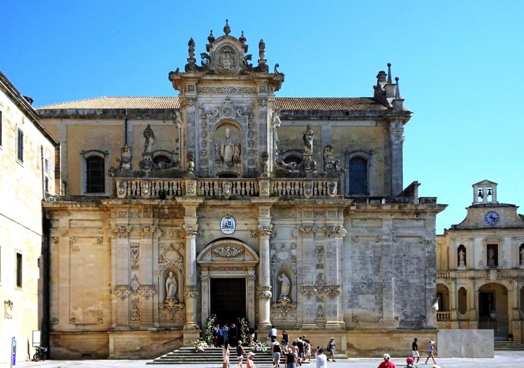 Lecce: Dom Nordfassade (2026)