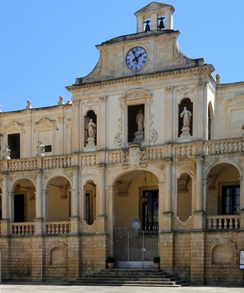 Lecce: Erzbischöfliches Palais (2026)