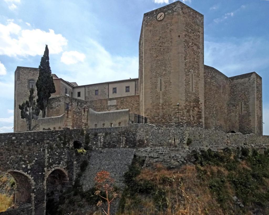 Melfi: Burg (2026)