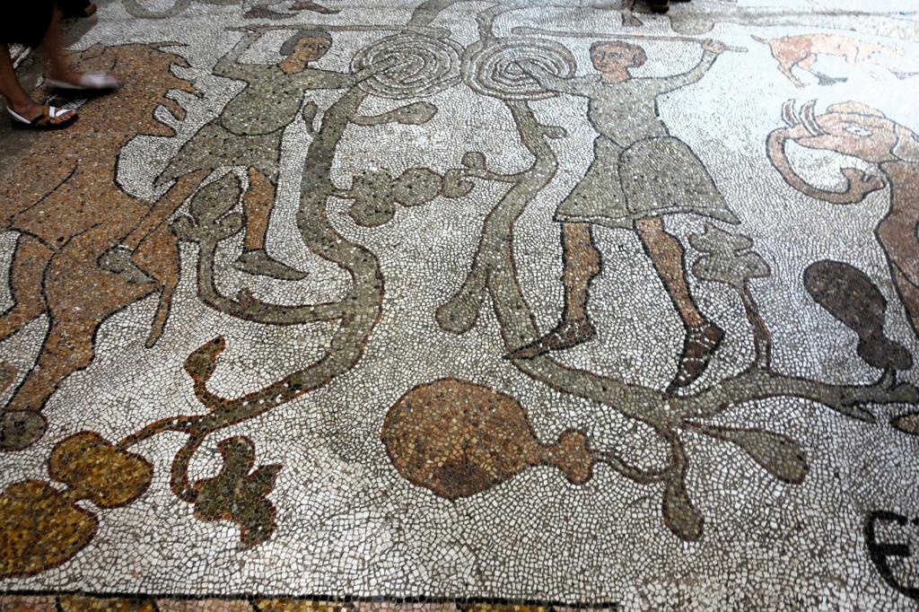 Otranto: Kathedrale Mosaikfußboden (2026)