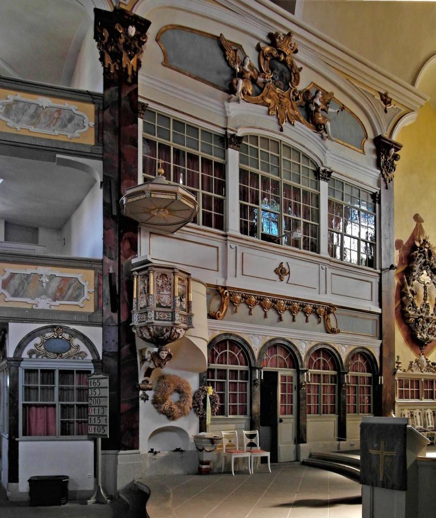 Pulsnitz: Stadtkirche Kanzel und Loge (2019)
