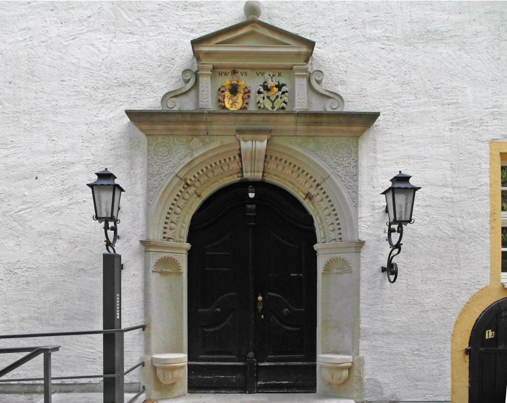 Pulsnitz: Altes Schloss Portal (2019)