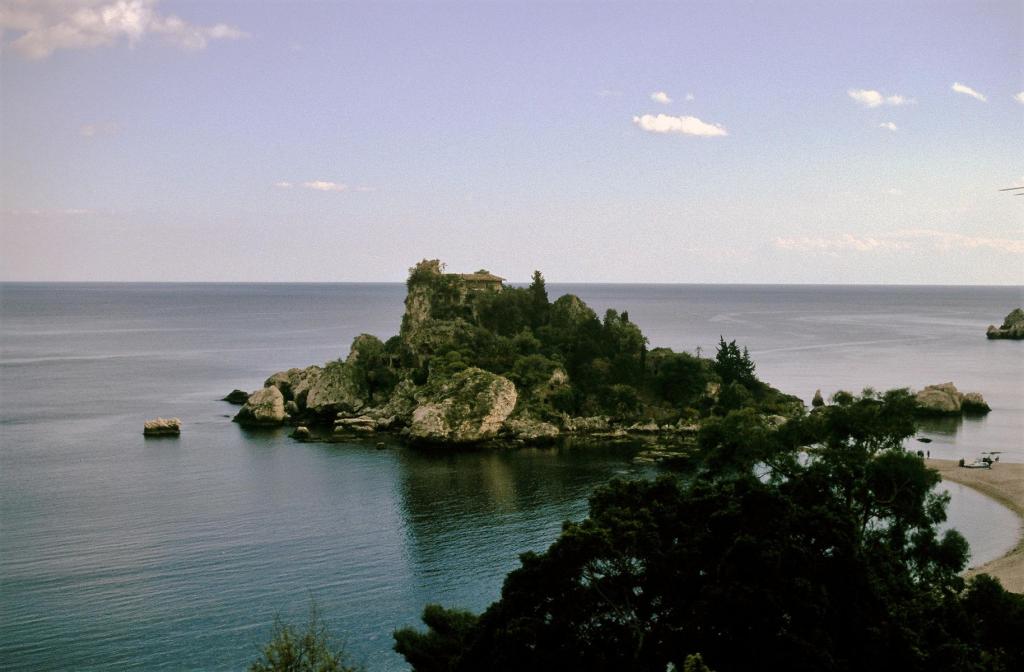 Taormina: Isola Bella (1999)