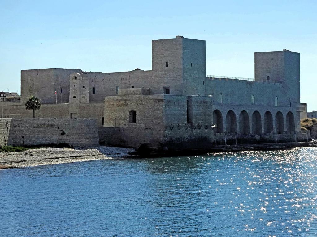 Trani: Kastell (2026)